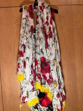 Matching Dolce & Gabbana Dress and Scarf